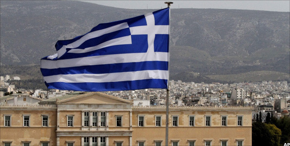 «Το ελληνικό χρέος είναι βιώσιμο», εκτιμά τώρα το ΔΝΤ