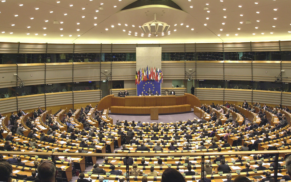 Υπερψήφισε το Ευρωκοινοβούλιο πρόταση για επιβολή φόρου στις χρηματοπιστωτικές συναλλαγές