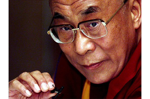 Παραιτείται ο Δαλάι Λάμα από πολιτικός ηγέτης της εξόριστης κυβέρνησης του Θιβέτ