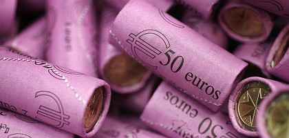 Die Zeit: «Πόση αλληλεγγύη χρειάζεται το ευρώ;»