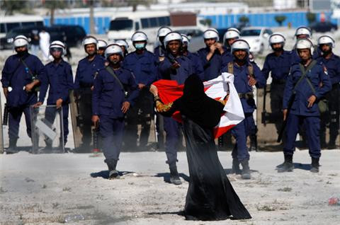 Ο ΟΗΕ προειδοποιεί το Μπαχρέιν κατά της αιματηρής καταστολής