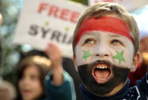 Συρία: Ένας νεκρός και εκατό τραυματίες διαδηλωτές από τις δυνάμεις ασφαλείας