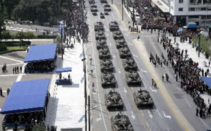 Περικοπές στη φετινή στρατιωτική παρέλαση της 25ης Μαρτίου