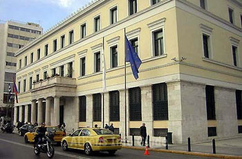 Συνεχίζεται η κατάληψη του δημαρχείου Αθηνών, άκαρπη η συνάντηση με Γ. Καμίνη