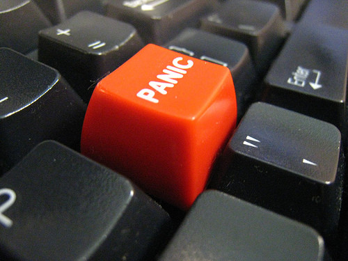 Οι ΗΠΑ εισαγάγουν το «κουμπί πανικού για τους δημοκρατικούς ακτιβιστές»…