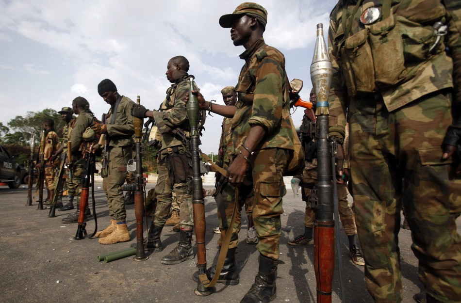 Ακτή Ελεφαντοστού: Σφοδρές μάχες στο Αμπιτζάν