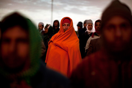 Σύνορα Λιβύης Τυνησίας: Απαθανατίζοντας τα πρόσωπα της προσφυγιάς