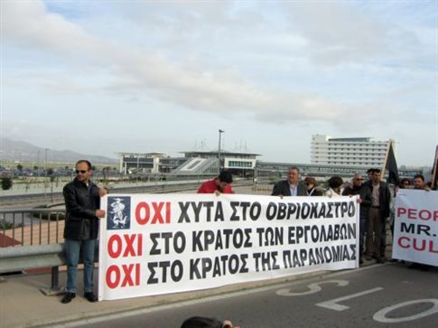 «Οι υπουργοί δεν μας δέχονται», τονίζει ο δήμαρχος Λαυρεωτικής