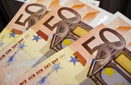 ΕΚΤ: Η αναδιάρθρωση του χρέους «θα γονάτιζε» την ελληνική οικονομία