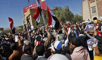 Υεμένη: Δέχτηκε να αποχωρήσει ο πρόεδρος Σάλεχ