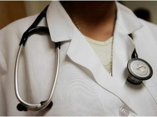 «Καλλικράτης» στην Υγεία με μαζικές μεταθέσεις γιατρών