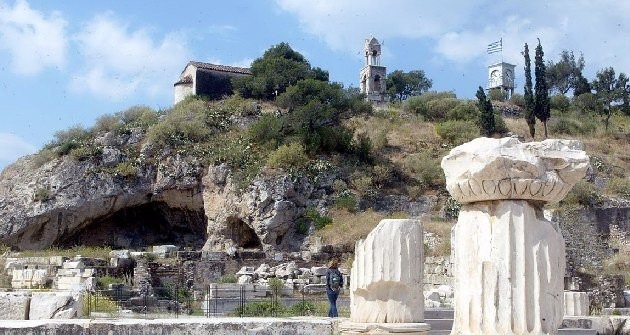 Έρευνες για την κλοπή αρχαιοτήτων από τον αρχαιολογικό χώρο Ελευσίνας