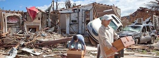 Πάνω από 300 οι νεκροί στις ΗΠΑ από τα ακραία καιρικά φαινόμενα