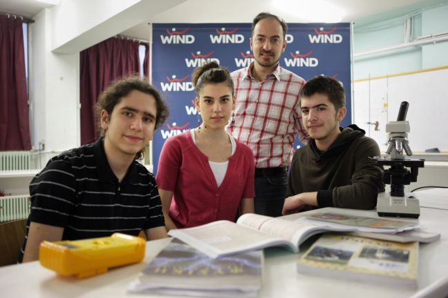 «Χάλκινοι» Έλληνες μαθητές στις Φυσικές Επιστήμες