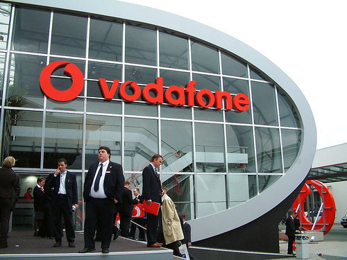 Απορρίφθηκε η προσφυγή της Vodafone για την υπόθεση των υποκλοπών