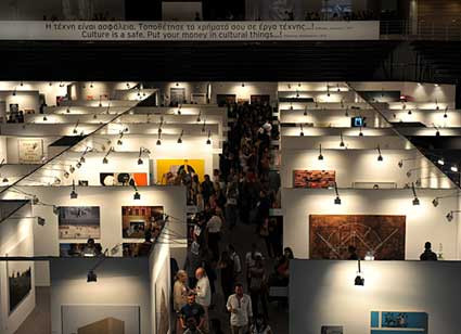 ΑRT-ATHINA 2011: Η μεγαλύτερη έκθεση σύγχρονης τέχνης άνοιξε