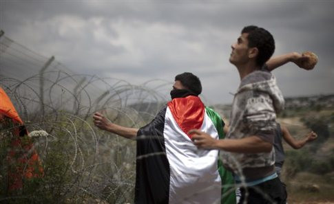 10 νεκροί από ισραηλινά πυρ στα σύνορα με τη Συρία και το Λίβανο