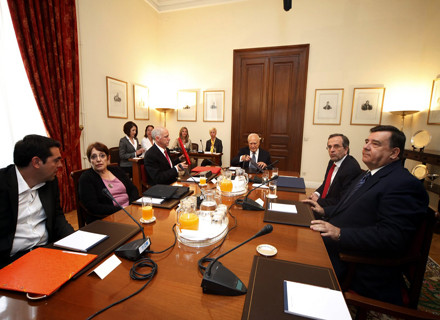 Ο ελληνικός Τύπος για το συμβούλιο των πολιτικών αρχηγών
