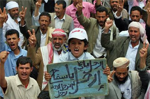 Συνεχίζεται η σφαγή διαδηλωτών στην Υεμένη