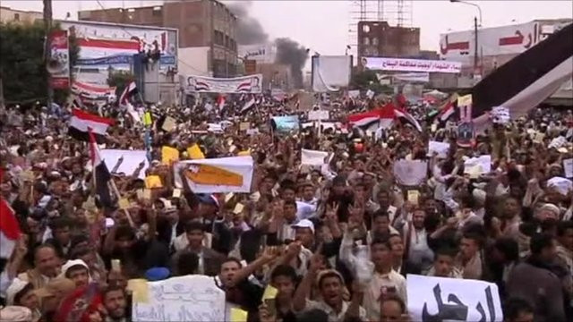 Συγκρούσεις μεταξύ διαδηλωτών στη Σανάα