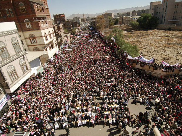 Μαζικές διαδηλώσεις για μια «νέα Υεμένη»