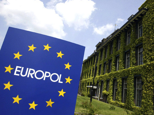 Europol: Η διεύρυνση της Σένγκεν θα ενισχύσει την παράνομη μετανάστευση