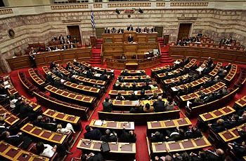 Χωρίς ΚΚΕ και ΣΥΡΙΖΑ, συζητείται στην Επιτροπή Οικονομικών το Μεσοπρόθεσμο