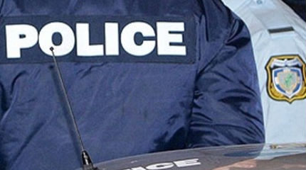 Συνελήφθη αστυνομικός να κλέβει εργαλεία από σούπερμαρκετ