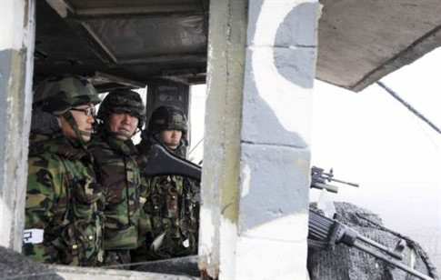 Κατά λάθος… πυρά στρατιωτών της Ν. Κορέας κατά επιβατικού αεροσκάφους