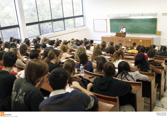 Χωρίς τη συναίνεση των καθηγητών το νομοσχέδιο για τα πανεπιστήμια