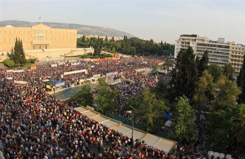 Πορεία «Αγανακτισμένων» της Πελοποννήσου με προορισμό το Σύνταγμα