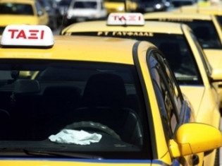 Συνεχίζονται οι κινητοποιήσεις των ιδιοκτητών ταξί