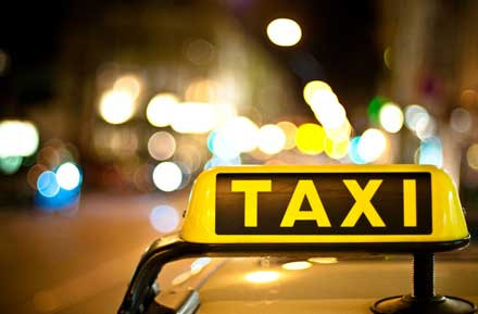 Ανυποχώρητος ο Ραγκούσης στην απελευθέρωση των ταξί