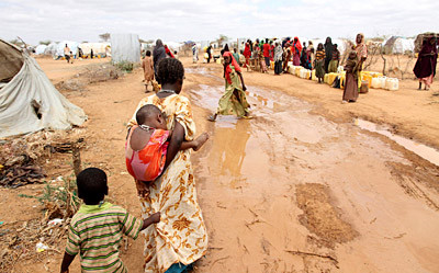 Σομαλία: Εγκαταλείπουν το Μογκαντίσου οι κάτοικοι λόγω συγκρούσεων ανάμεσα σε στρατό και αντάρτες