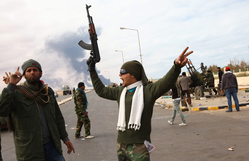 Λιβύη: Κερδίζουν έδαφος οι αντικαθεστωτικοί – “Οι ημέρες του Καντάφι είναι μετρημένες” εκτιμούν οι ΗΠΑ