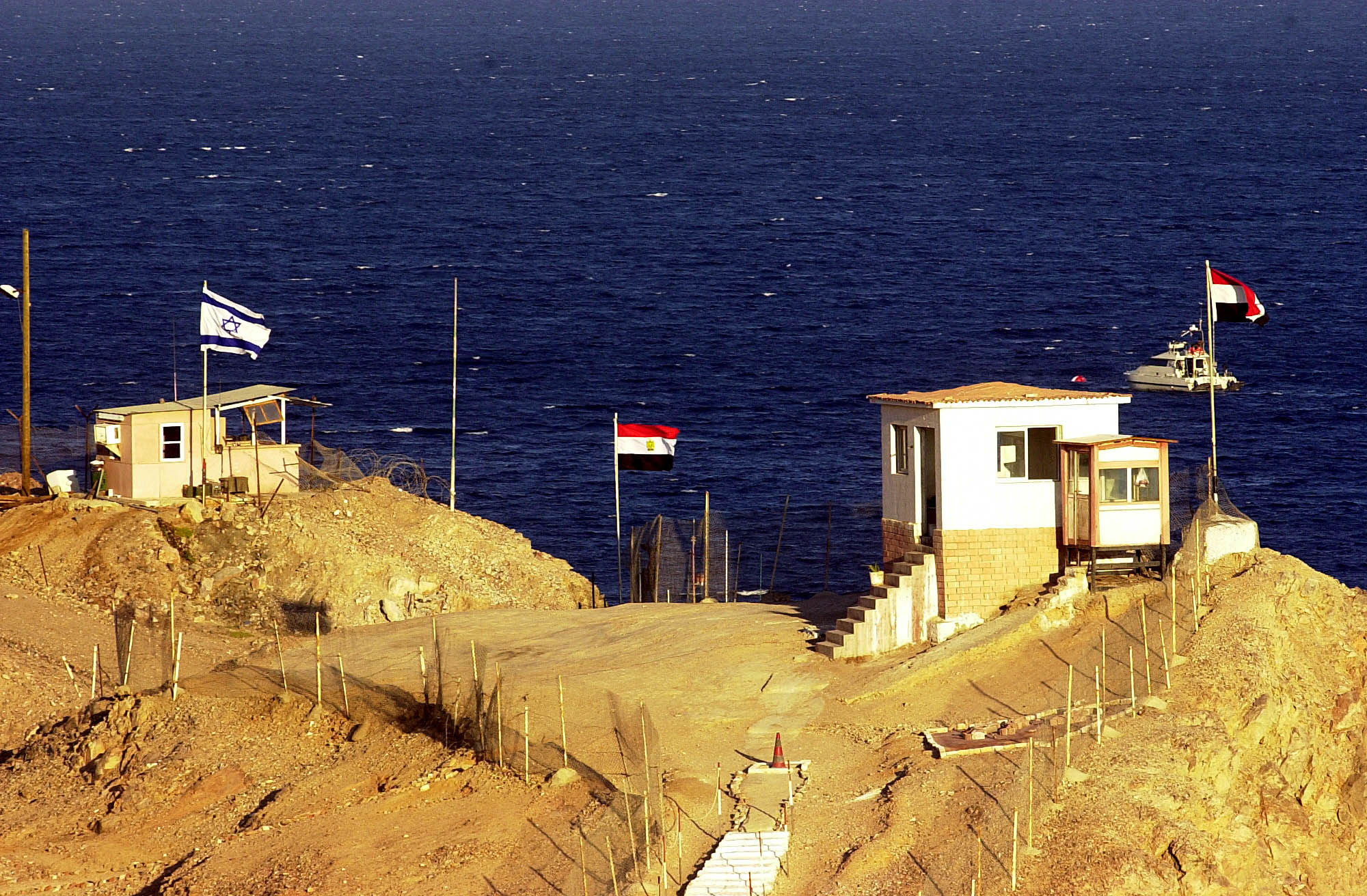 Η Αίγυπτος ανακαλεί τον πρέσβη της στο Ισραήλ