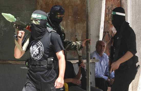 Συλληψεις 120 μελών της Χαμάς