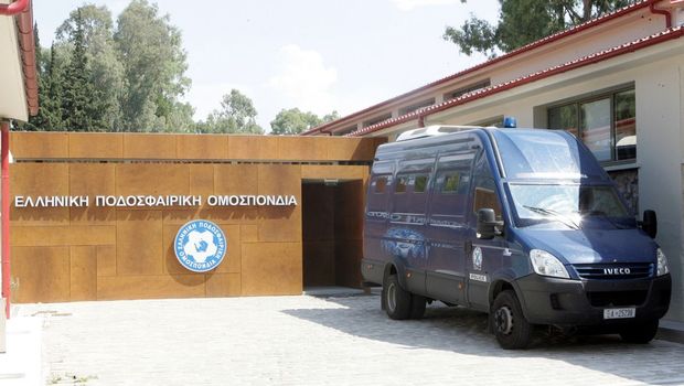 Αποσύρουν τα ασφαλιστικά μέτρα με εγγυήσεις  ΑΕΛ και Πανσερραϊκός