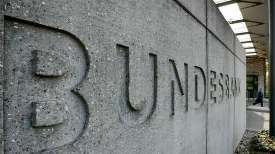 Bundesbank: Αυξήθηκε η περιουσία των Γερμανών εν μέσω κρίσης