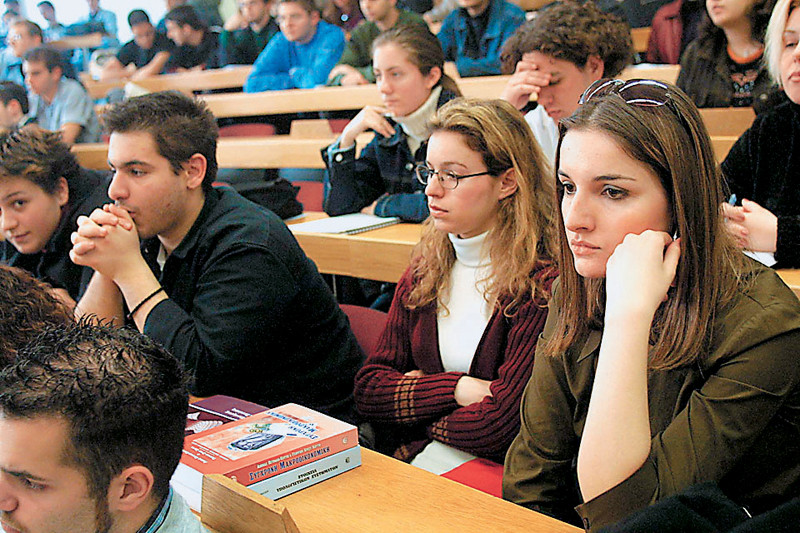 Στο tvxs.gr: Debate για το πανεπιστήμιο