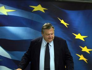 Διαψεύδει δημοψήφισμα για έξοδο από το ευρώ ο Ευ. Βενιζέλος