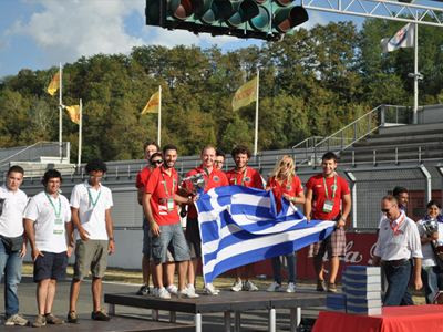 «Χρυσοί» φοιτητές του Πανεπιστημίου Θεσσαλίας στο Formula Student