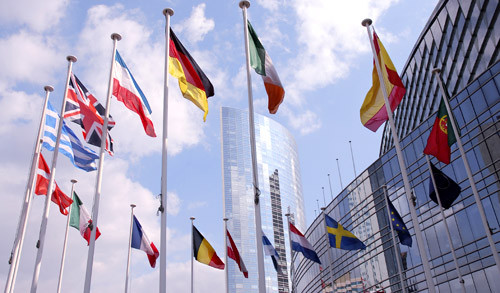 Ευρώπη δυο ταχυτήτων προτείνει ο διοικητής της Κεντρικής Τράπεζας της Πολωνίας
