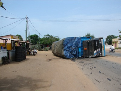 Μαδαγασκάρη: θάνατοι και τραυματισμοί από ανατροπή υπερφορτωμένου φορτηγού