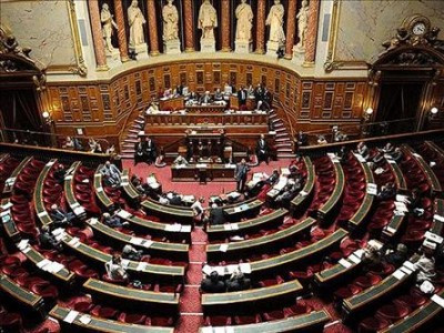 Γαλλία: Οι σοσιαλιστές στο τιμόνι της Γερουσίας