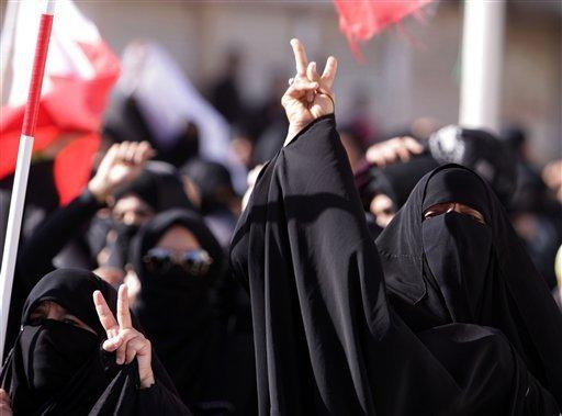 Δεκάδες συλλήψεις διαδηλωτριών στο Μπαχρέιν