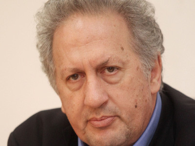 Κ. Σκανδαλίδης: “Χωρίς νέο κόμμα, δεν υπάρχει προοπτική”