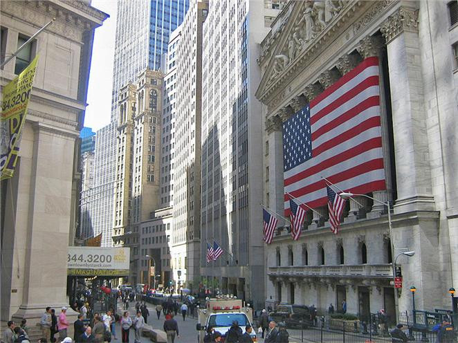 Αυστηρότερα μέτρα για τις εταιρείες της Wall Street ζητά ο Ομπάμα
