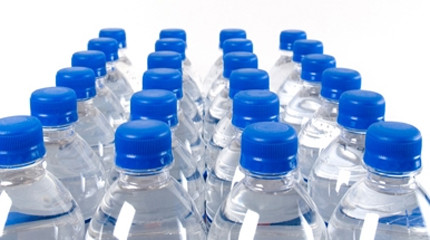 ΕΦΕΤ: «Προβληματικό» το 15% των εμφιαλωμένων νερών