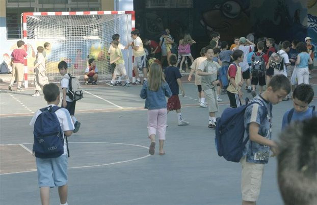 Σισίτια σε σχολεία του κέντρου της Αθήνας από το 2012